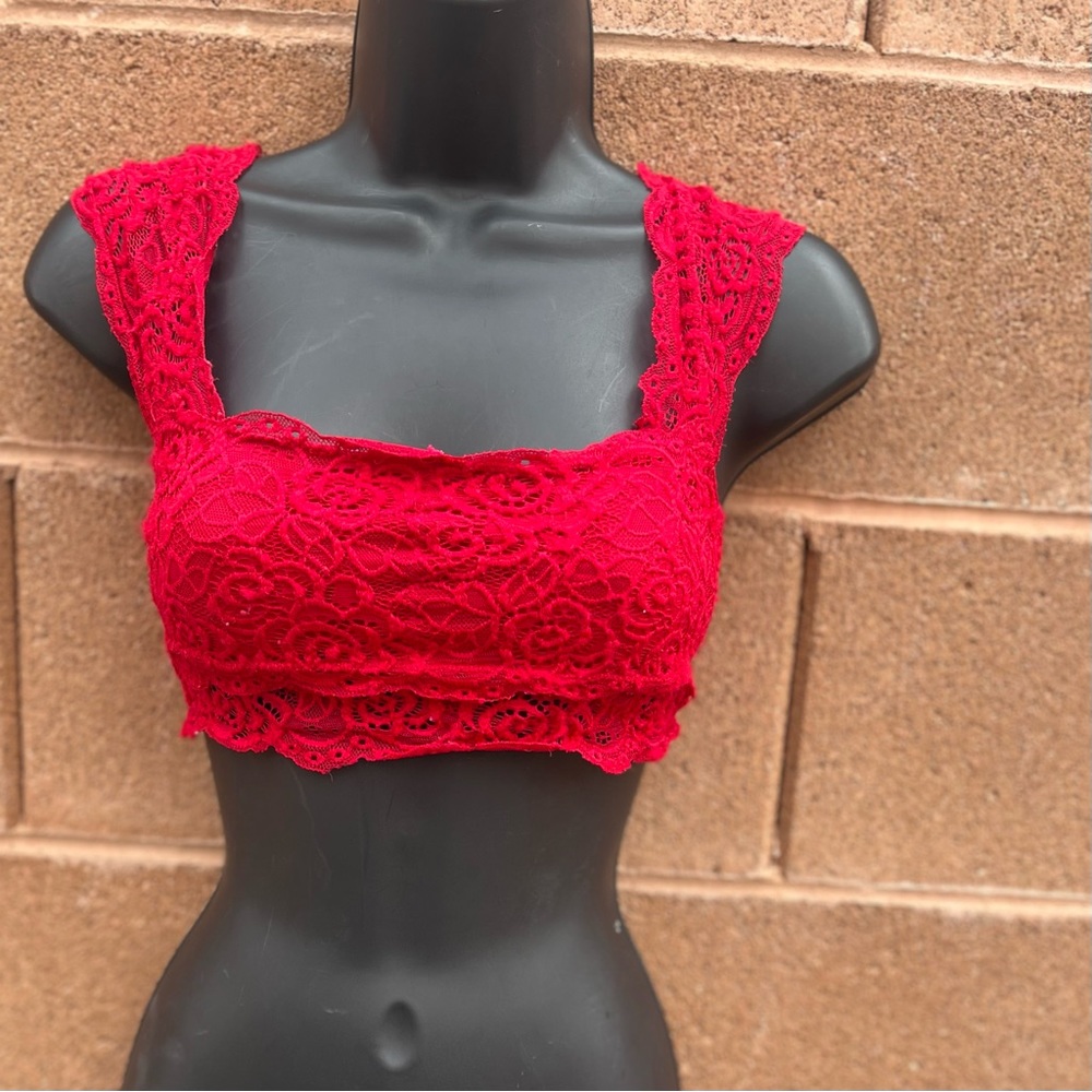 ITZON Red Lace Top~OS